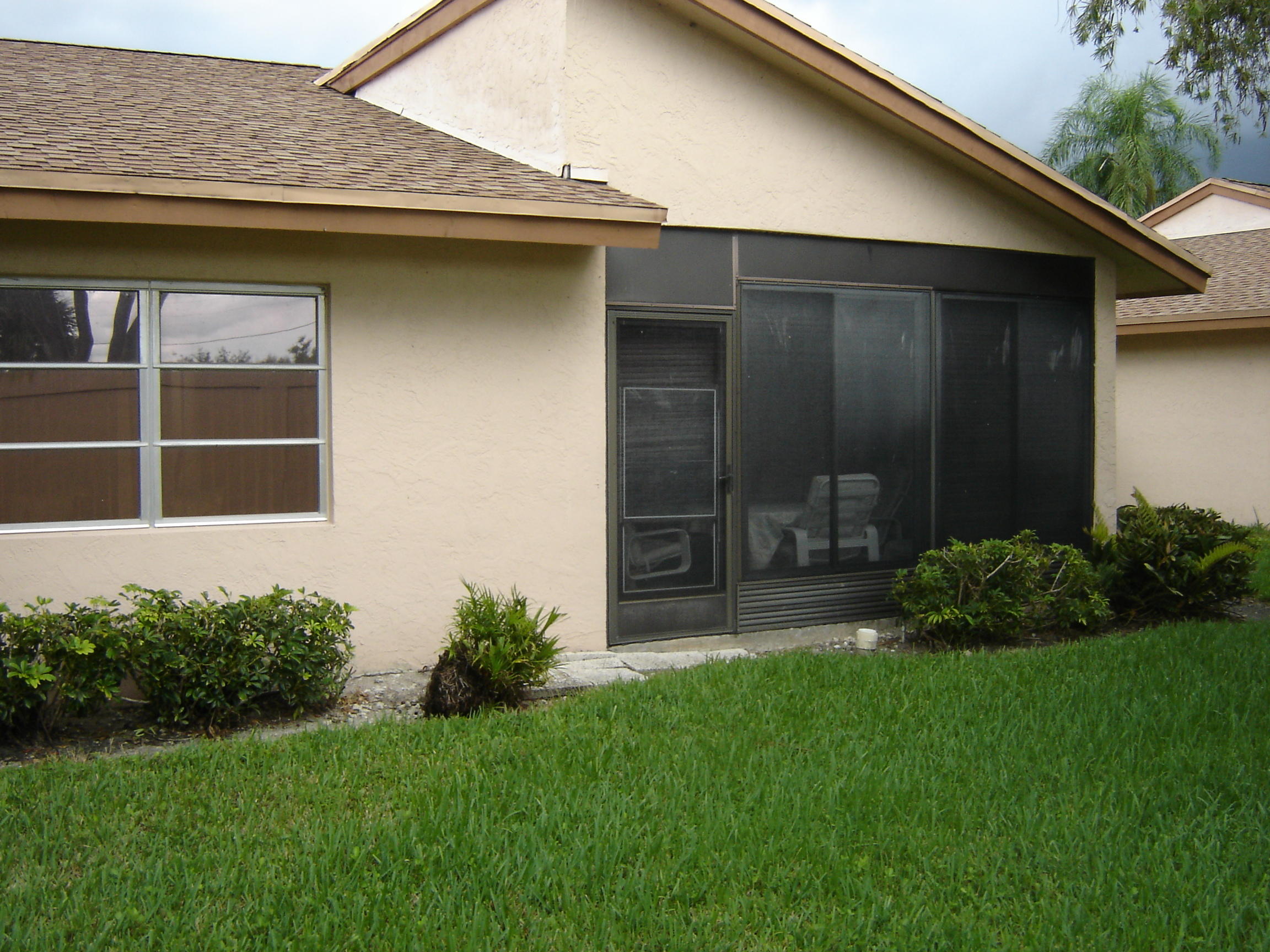 8304 Summerbreeze Lane Boca Raton, FL 33496 - Photo 2 of 22 EXTERIOR REAR
