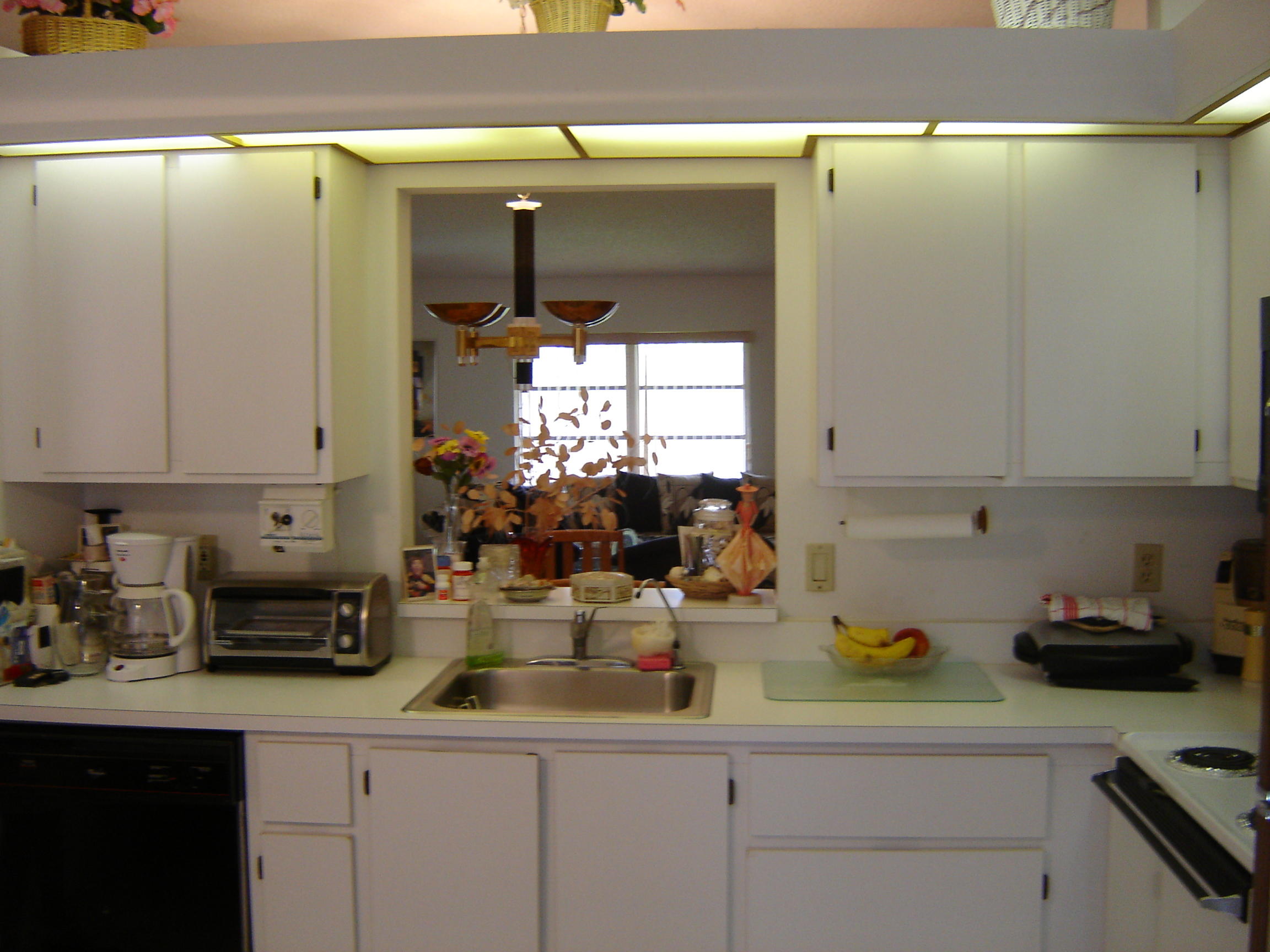8304 Summerbreeze Lane Boca Raton, FL 33496 - Photo 7 of 22 KITCHEN
