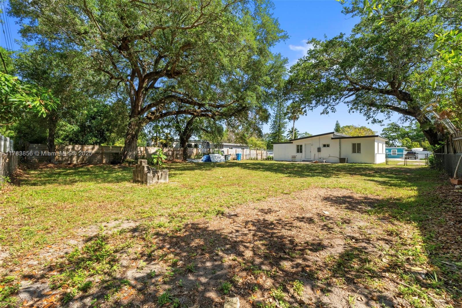 104 Allen Road West Park, FL 33023 - Photo 15 of 40 Gallery Image 15