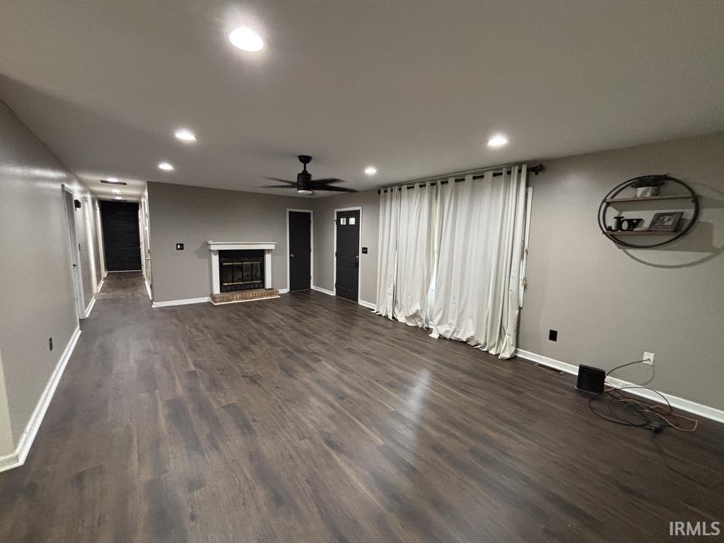 205 Crestmont Drive Vincennes, IN 47591 - Photo 4 of 19