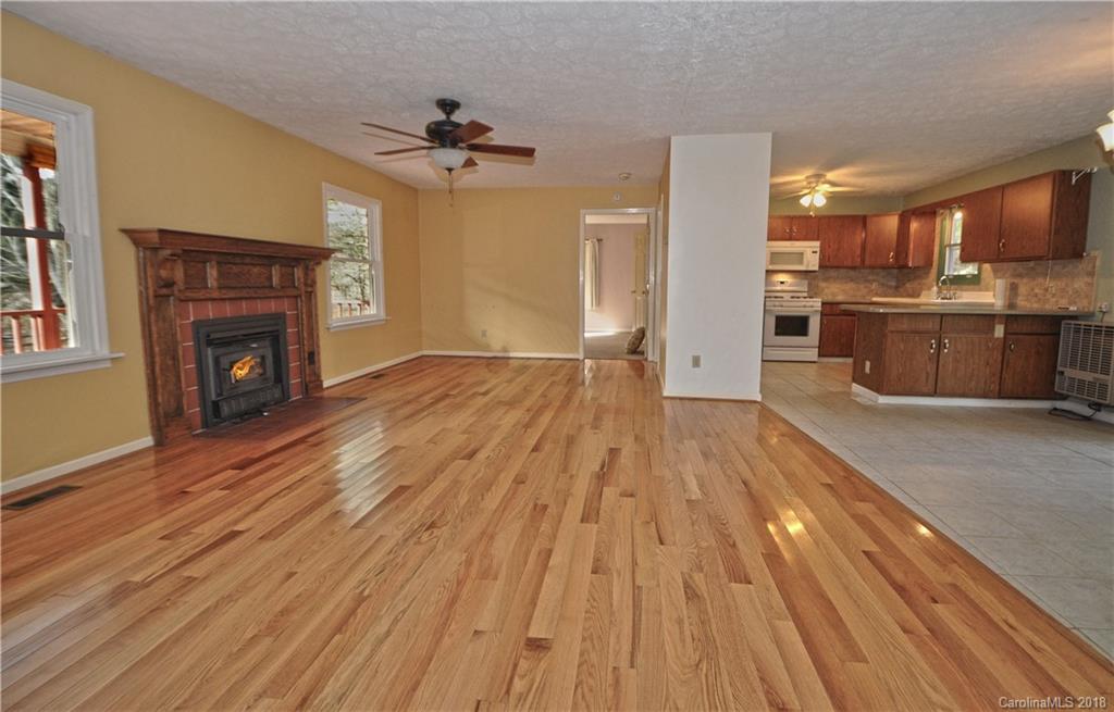 1354 River Road Hot Springs, NC 28743 - Photo 16 of 32 Gallery Image 16
