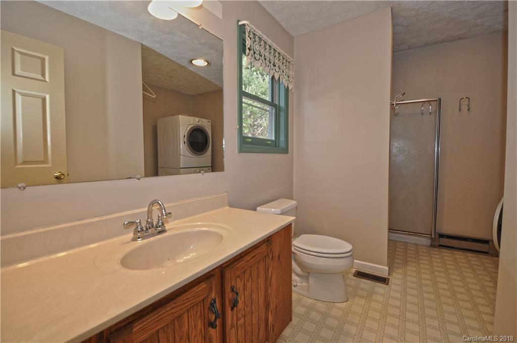 1354 River Road Hot Springs, NC 28743 - Photo 22 of 32 Gallery Image 22