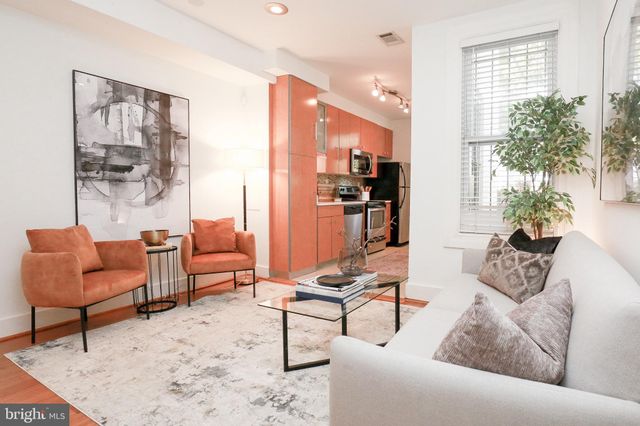 $675,000 | 1352 C Street Northeast, Washington, DC 20002