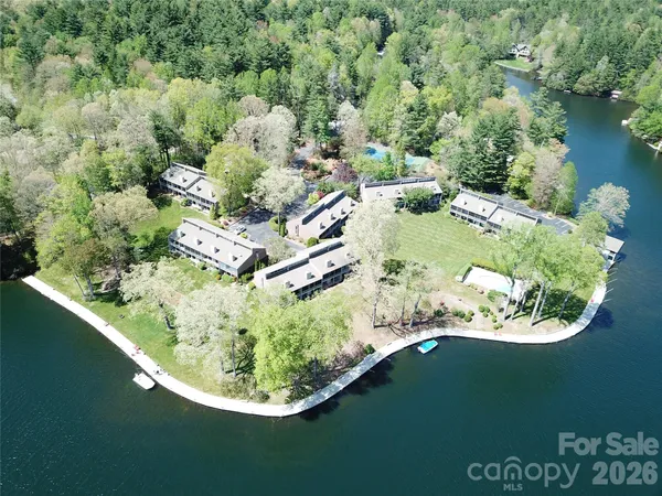 $1,495,000 | 64 Toxaway Shores, Unit 2, Lake Toxaway, NC 28747