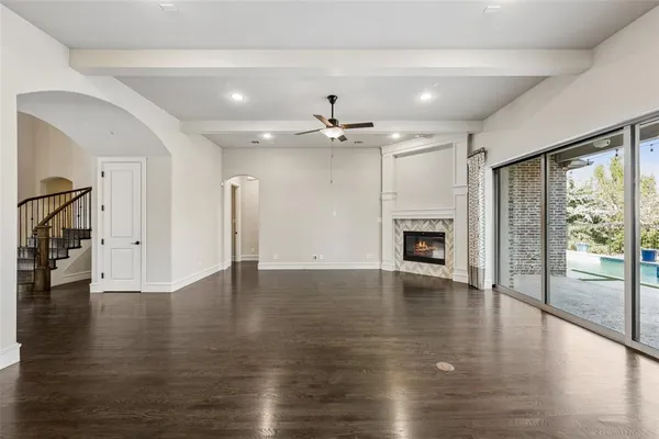 $2,600,000 | 812 Lake Carillon Lane, Southlake, TX 76092