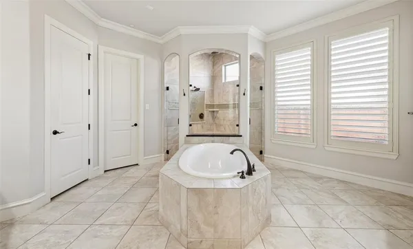 $2,600,000 | 812 Lake Carillon Lane, Southlake, TX 76092