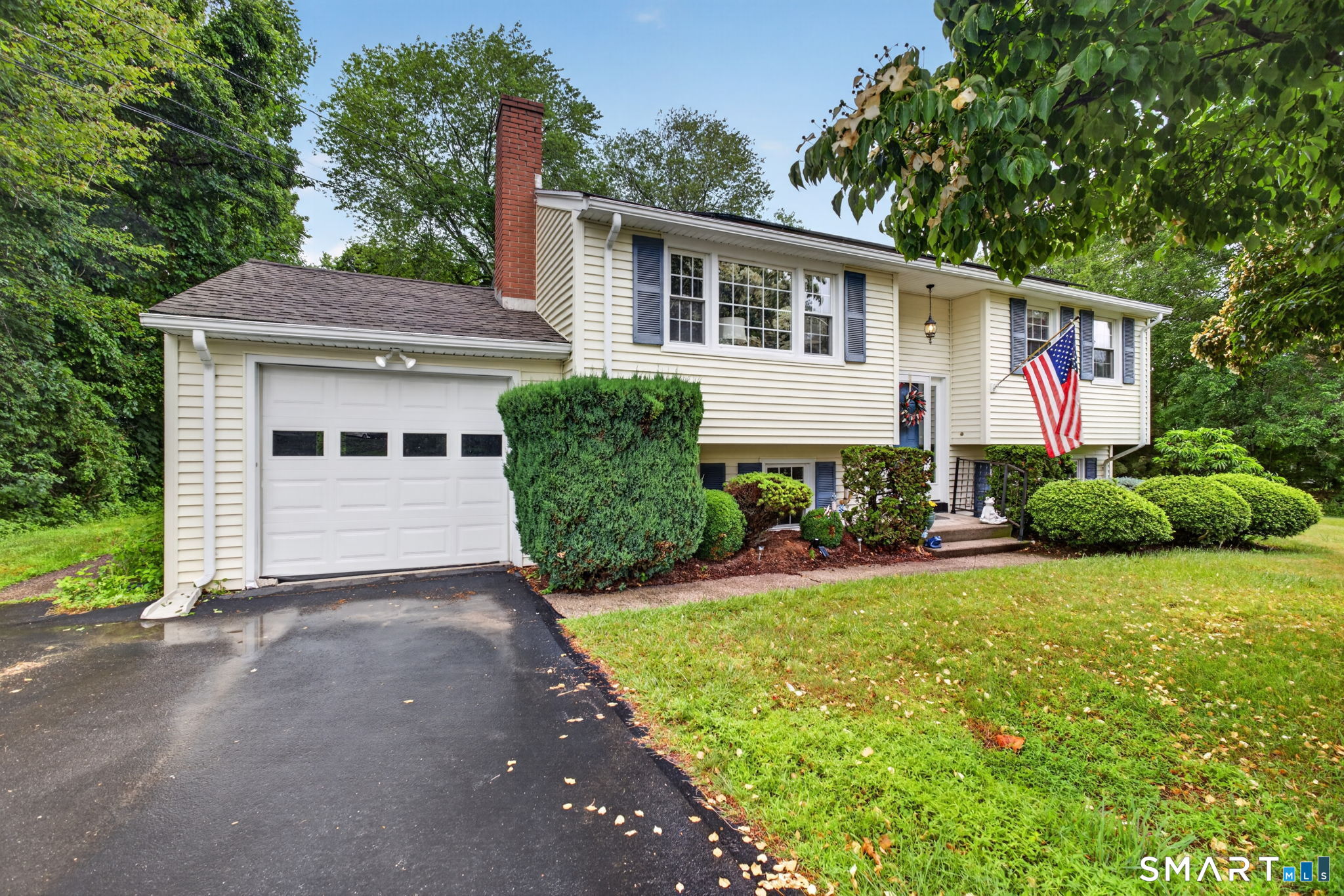 40 Cedar Road Clinton, CT 06413 - Photo 1 of 33