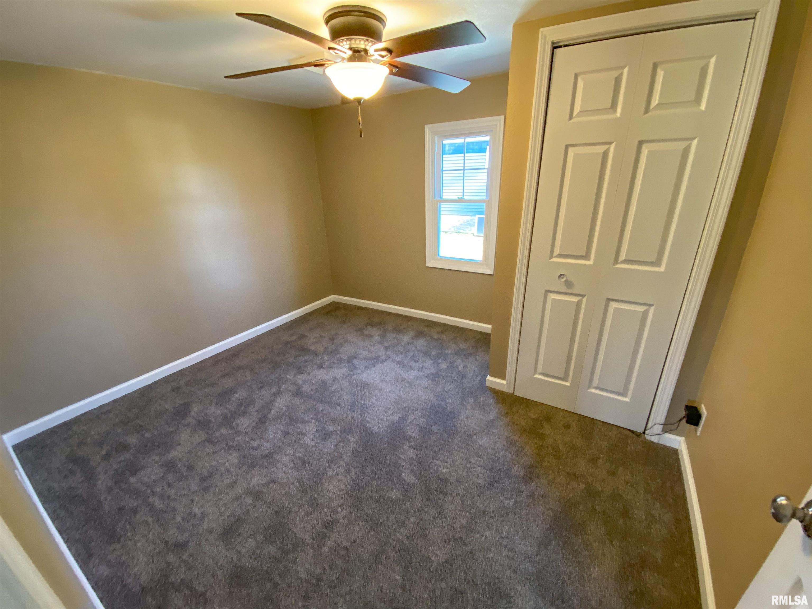 209 Adams Street Flora, IL 62839 - Photo 18 of 50 Gallery Image 18