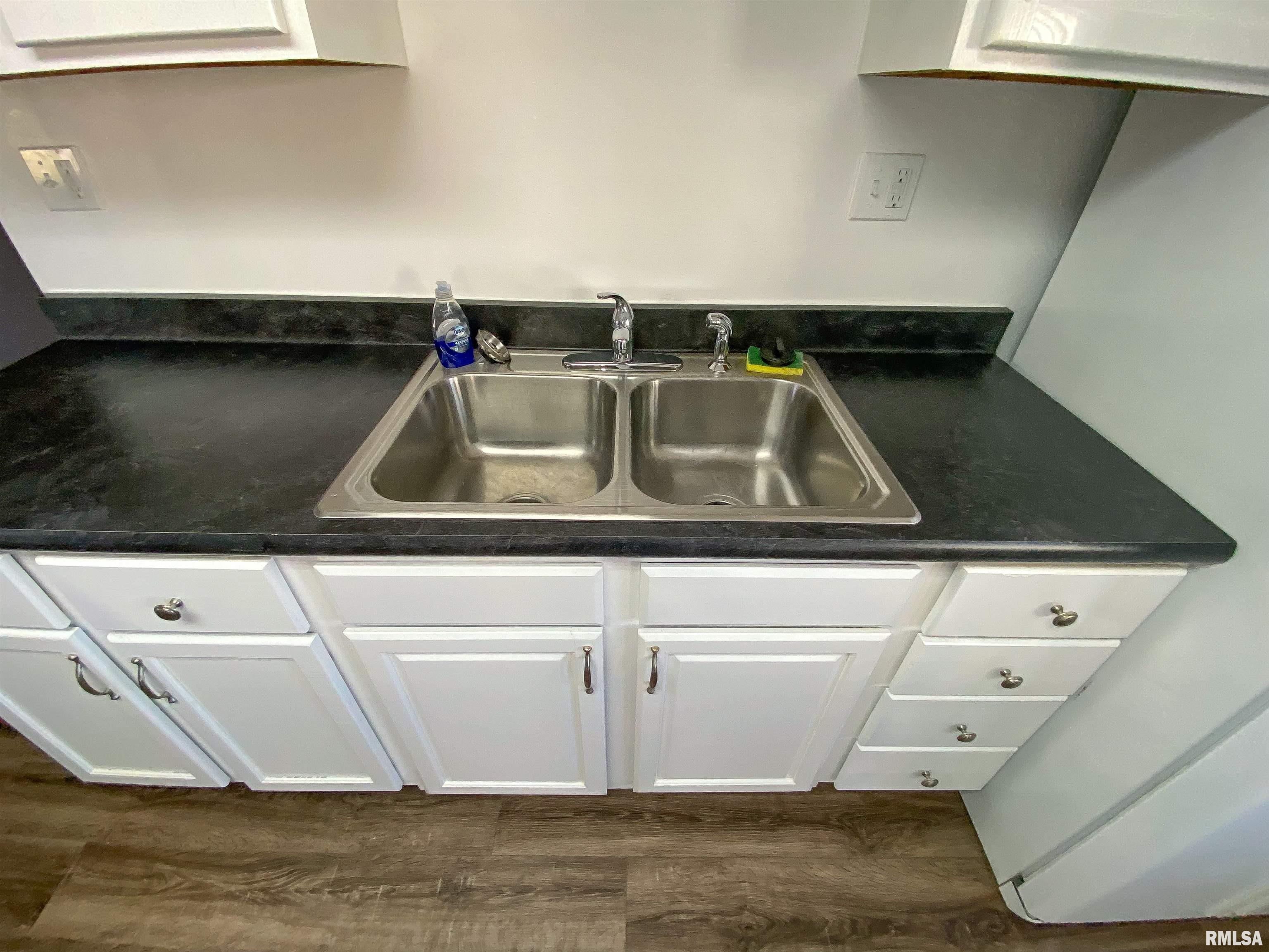 209 Adams Street Flora, IL 62839 - Photo 25 of 50 Gallery Image 25