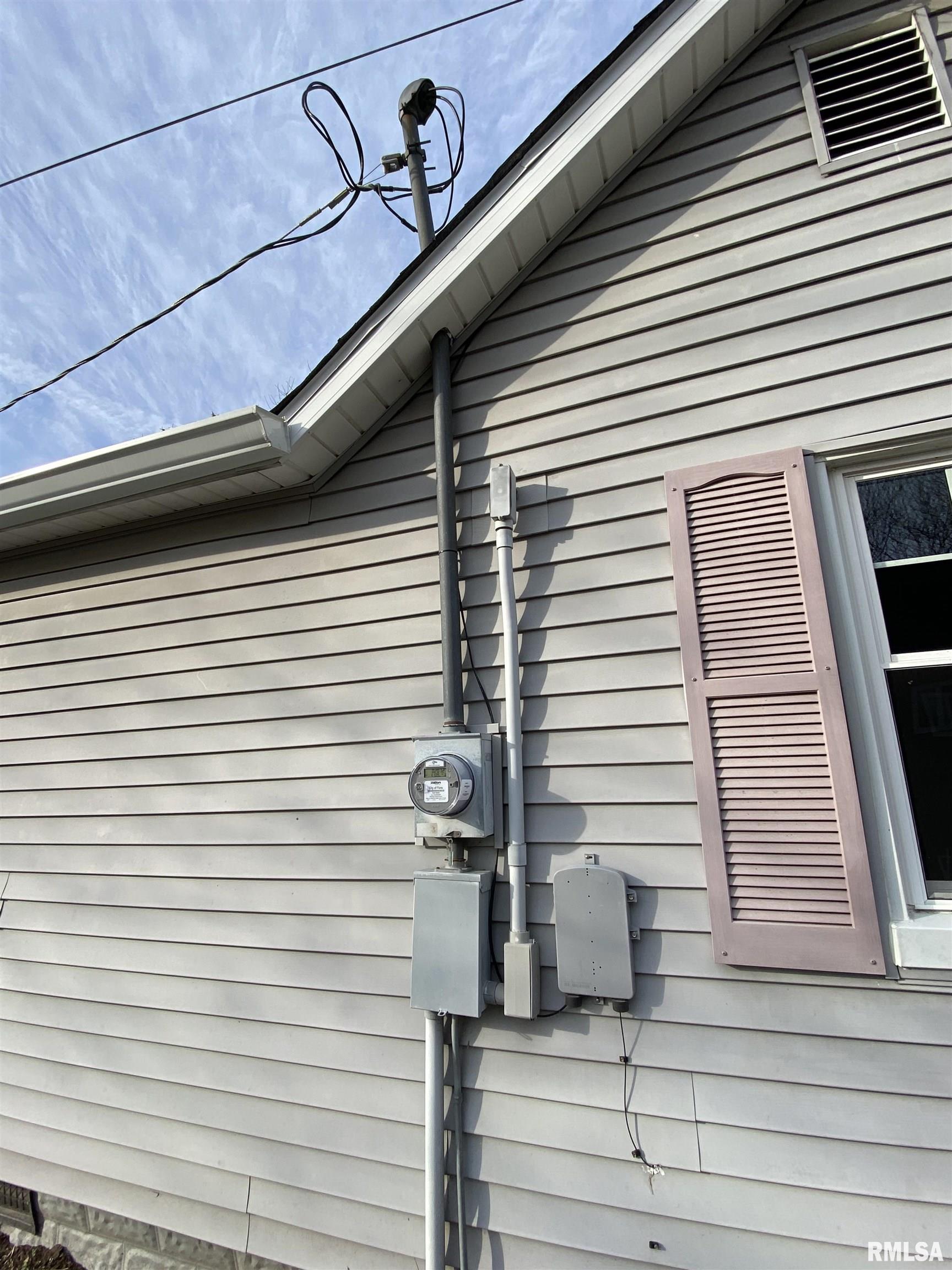 209 Adams Street Flora, IL 62839 - Photo 46 of 50 Gallery Image 46
