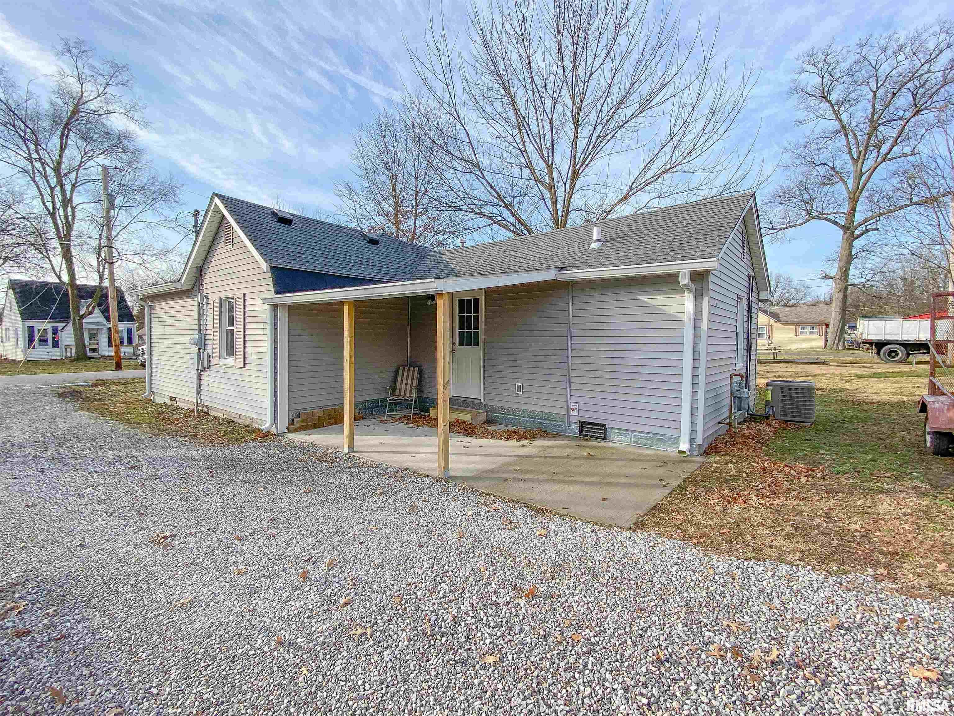 209 Adams Street Flora, IL 62839 - Photo 47 of 50 Gallery Image 47
