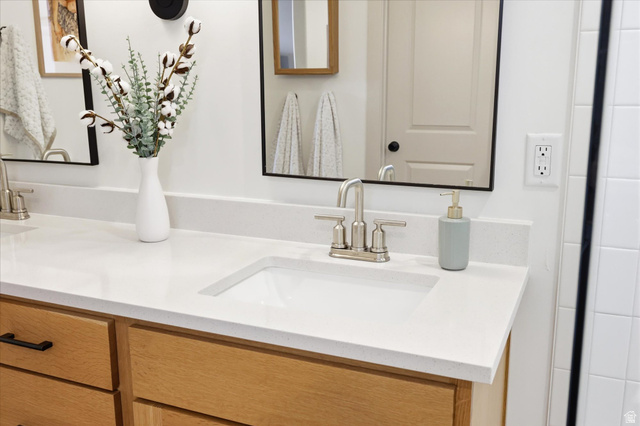 283 North 500 West Mapleton, UT 84664 - Photo 40 of 102 Quartz couter tops and light wood cabinets.