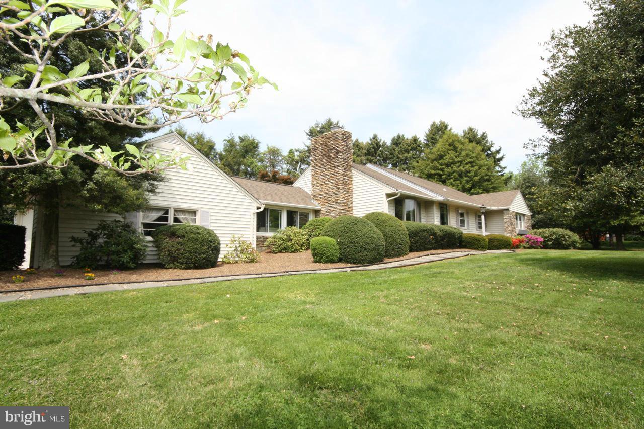 12416 Regwood Road Hydes, MD 21082 - Photo 2 of 24 Exterior (Front)
