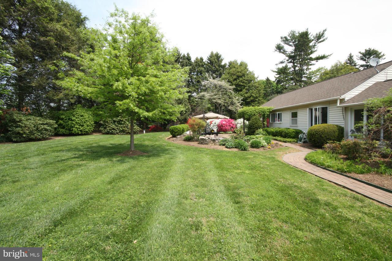 12416 Regwood Road Hydes, MD 21082 - Photo 8 of 24 Exterior (Front)