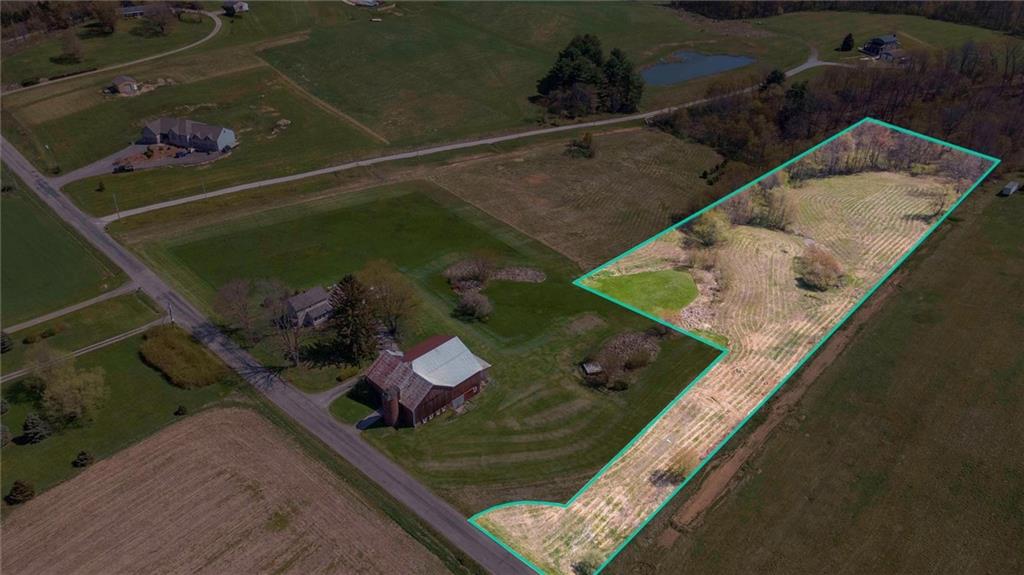 320 Church Road Fombell, PA 16123 - Photo 3 of 25 Gallery Image 3