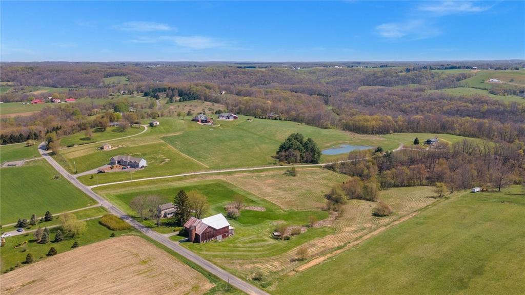 320 Church Road Fombell, PA 16123 - Photo 5 of 25 Gallery Image 5