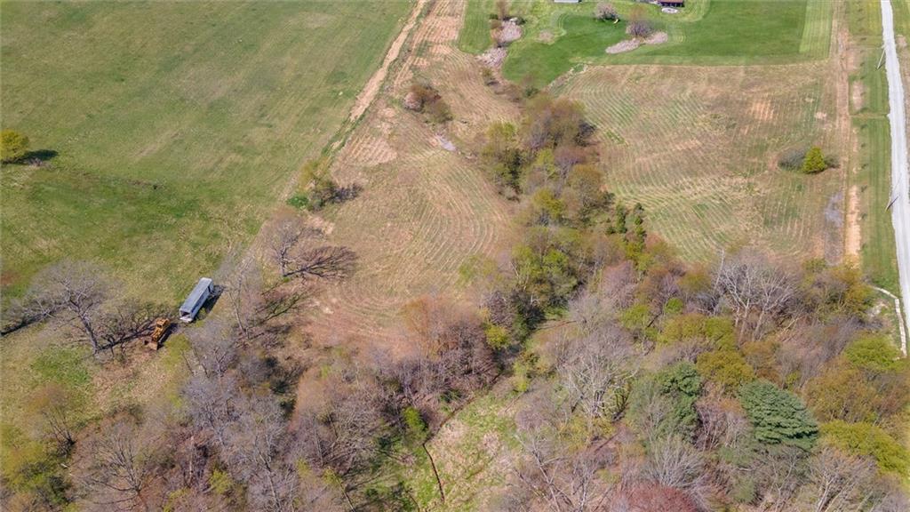 320 Church Road Fombell, PA 16123 - Photo 9 of 25 Gallery Image 9