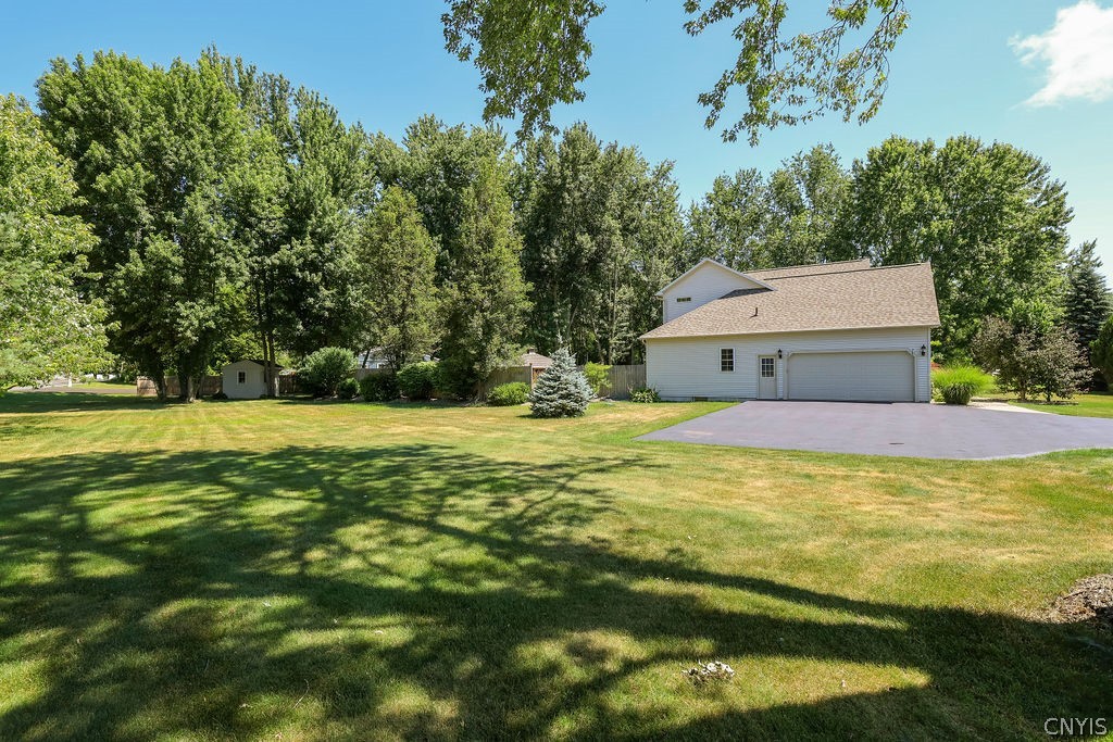 4551 Quarry Point Circle Clay, NY 13041 - Photo 41 of 47