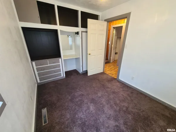 $89,900 | 270 North Ave C, Canton, IL 61520