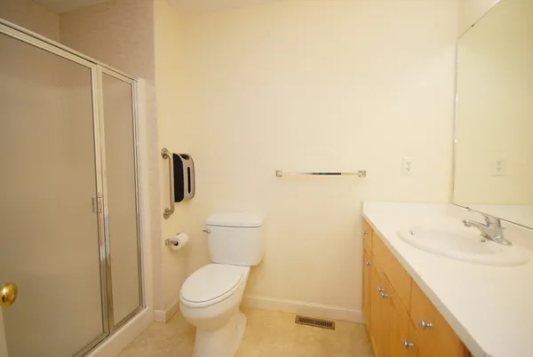 $612,000 | 4 Autumn Drive, Unit B, Hudson, MA 01749