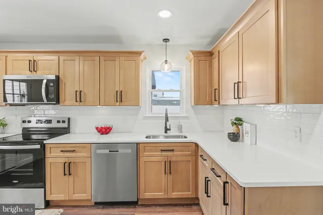 $325,000 | 640 Harvest Drive, Harrisburg, PA 17111