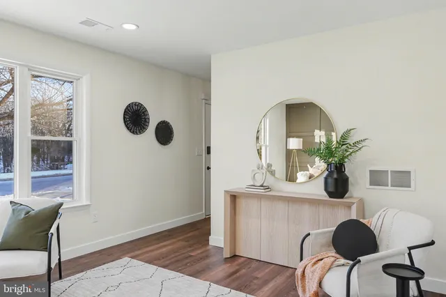 $325,000 | 640 Harvest Drive, Harrisburg, PA 17111