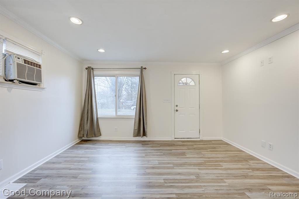 3567 Spruce Street Inkster, MI 48141 - Photo 6 of 23
