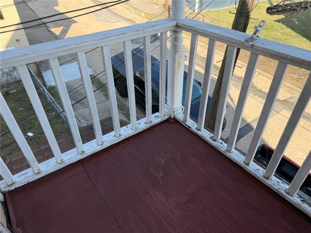 810 10th Street McKees Rocks, PA 15136 - Photo 12 of 19