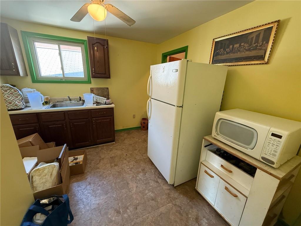 810 10th Street McKees Rocks, PA 15136 - Photo 5 of 19