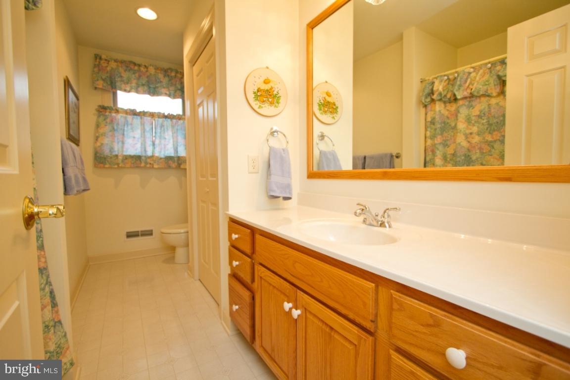 756 Rohen Ridge Drive Lititz, PA 17543 - Photo 36 of 50
