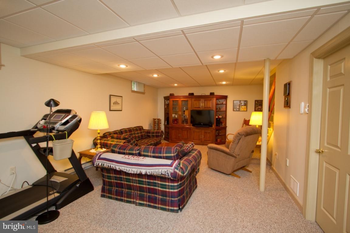 756 Rohen Ridge Drive Lititz, PA 17543 - Photo 45 of 50