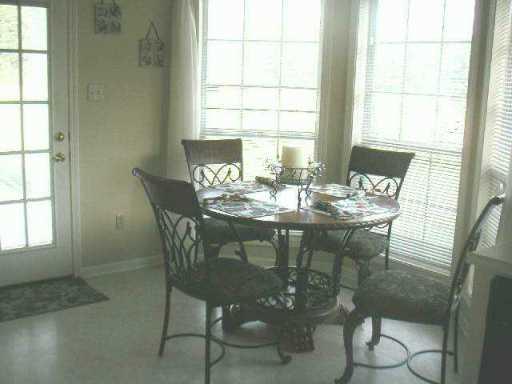 102 Daniels Road Bandy, VA 24602 - Photo 4 of 6
