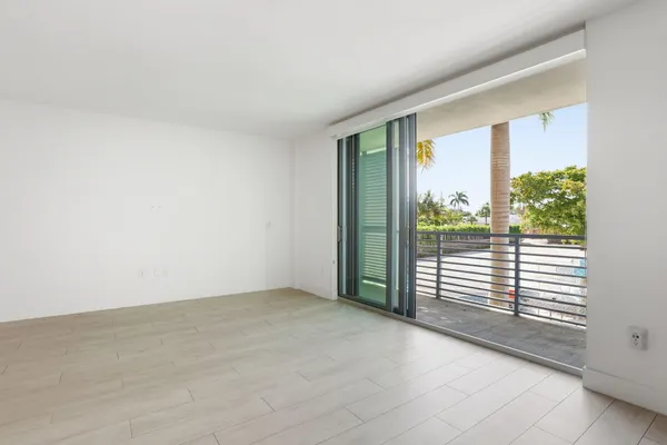 $2,700 | 111 Southeast 1st Avenue, Unit 218, Delray Beach, FL 33444
