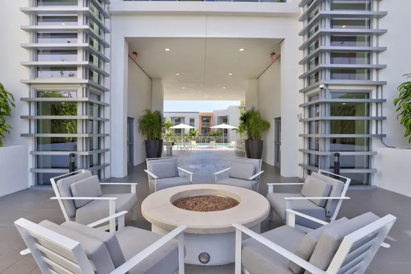 $2,700 | 111 Southeast 1st Avenue, Unit 218, Delray Beach, FL 33444