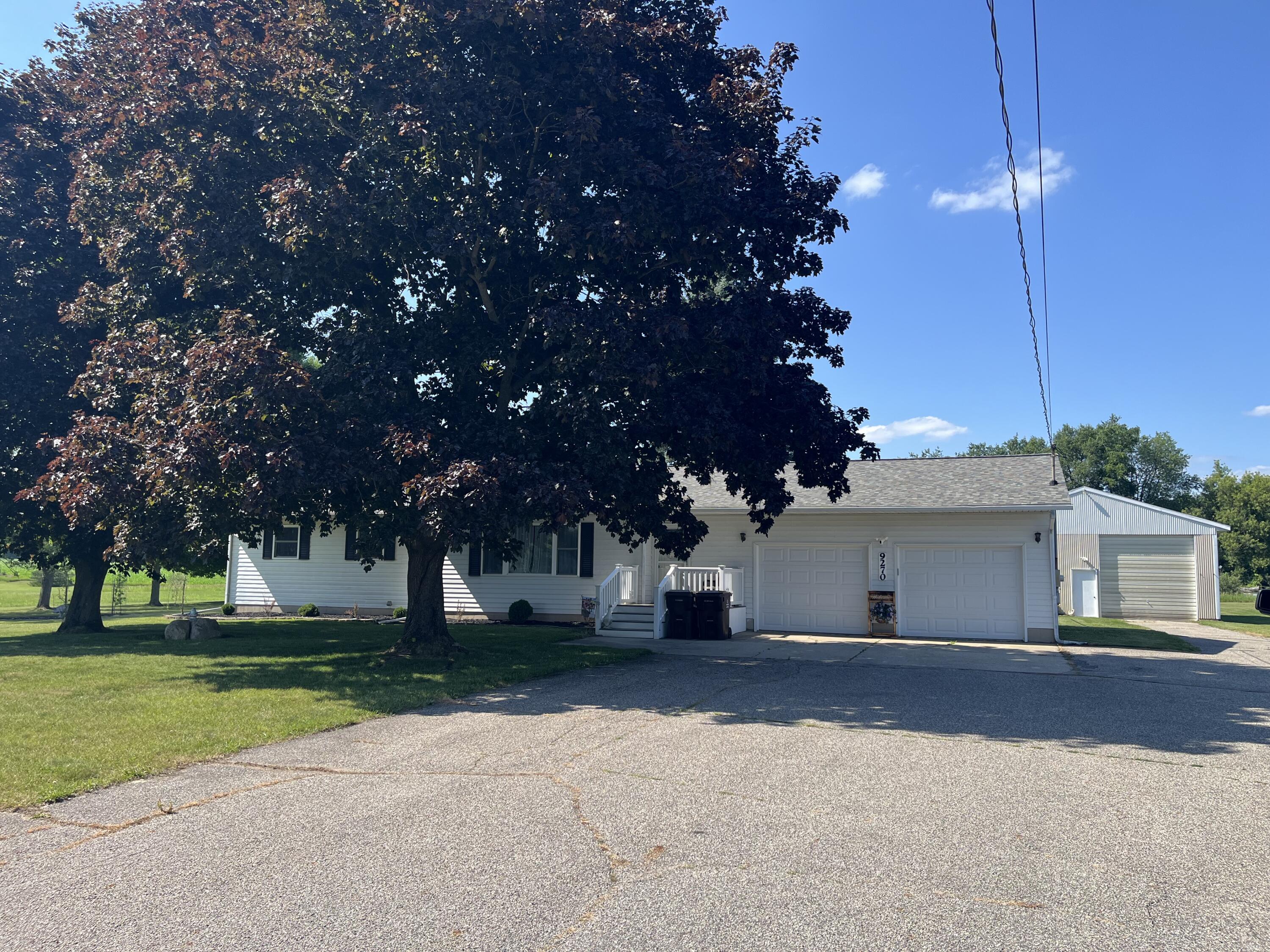 9270 Baker Road Greenville, MI 48838 - Photo 2 of 48 IMG_1226