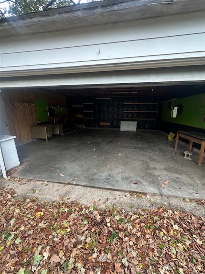 1303 Smallhouse Road Bowling Green, KY 42104 - Photo 13 of 14 Gallery Image 13