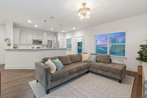 $324,999 | 2260 Local Rebel Loop, Leander, TX 78641