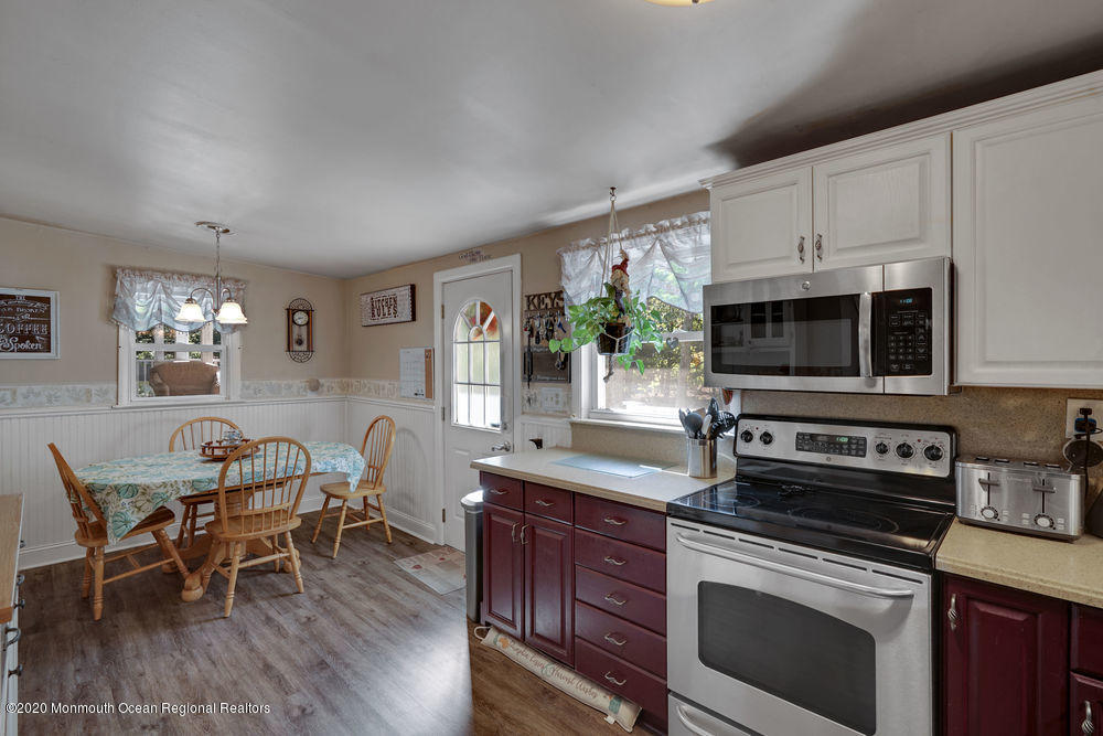 580 Freehold Road Jackson, NJ 08527 - Photo 11 of 20 Kitchen 2