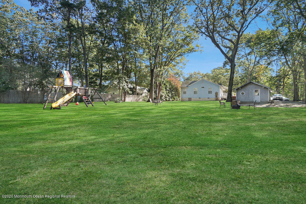 580 Freehold Road Jackson, NJ 08527 - Photo 19 of 20 Yard