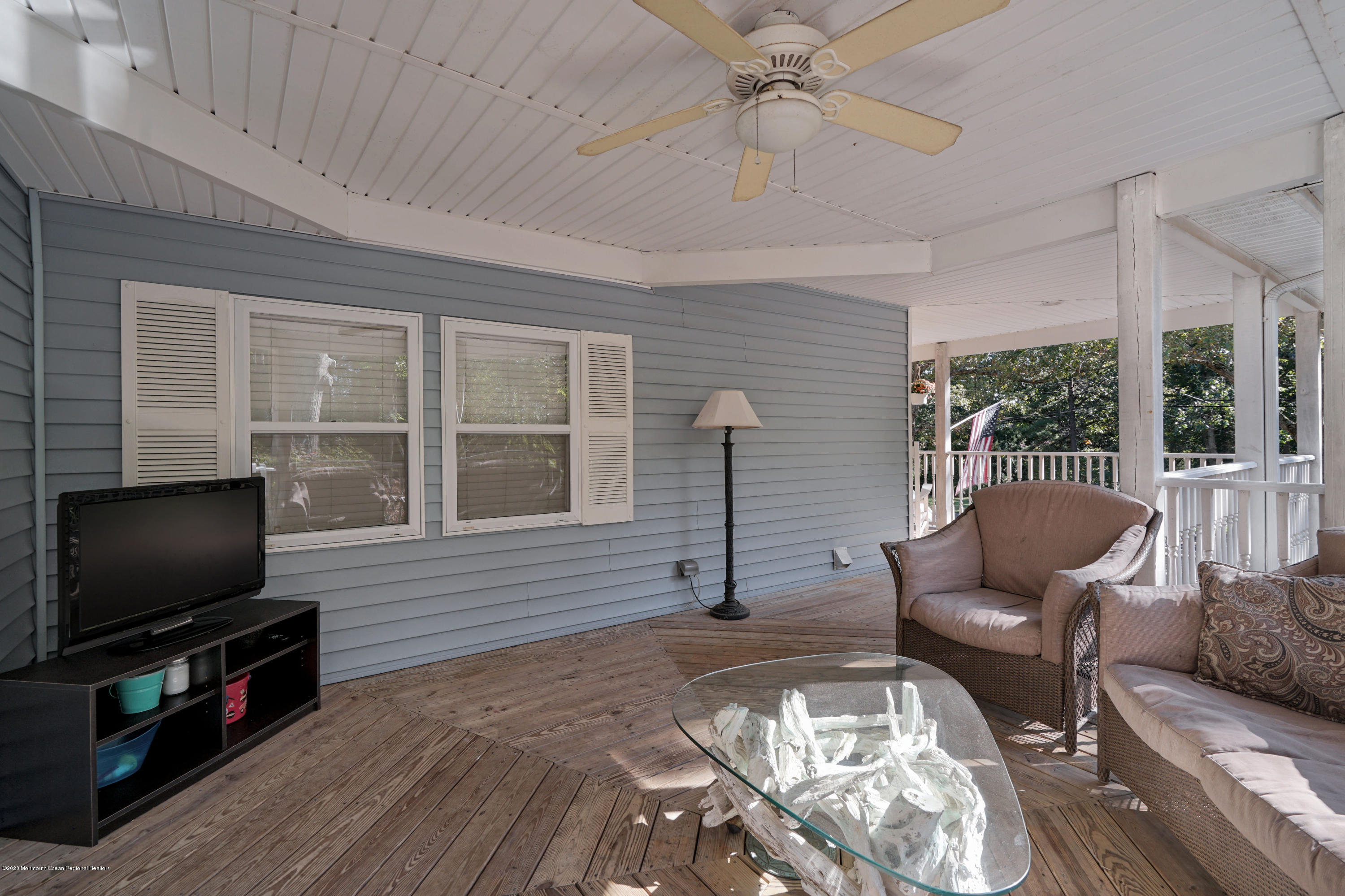 580 Freehold Road Jackson, NJ 08527 - Photo 5 of 20 Porch 2
