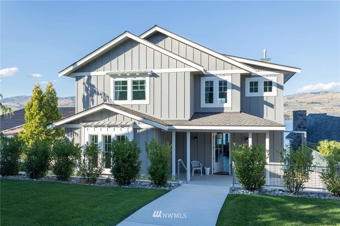 6 Minneapolis Beach Road Chelan, WA 98816 - Photo 1 of 23 Gallery Image 1