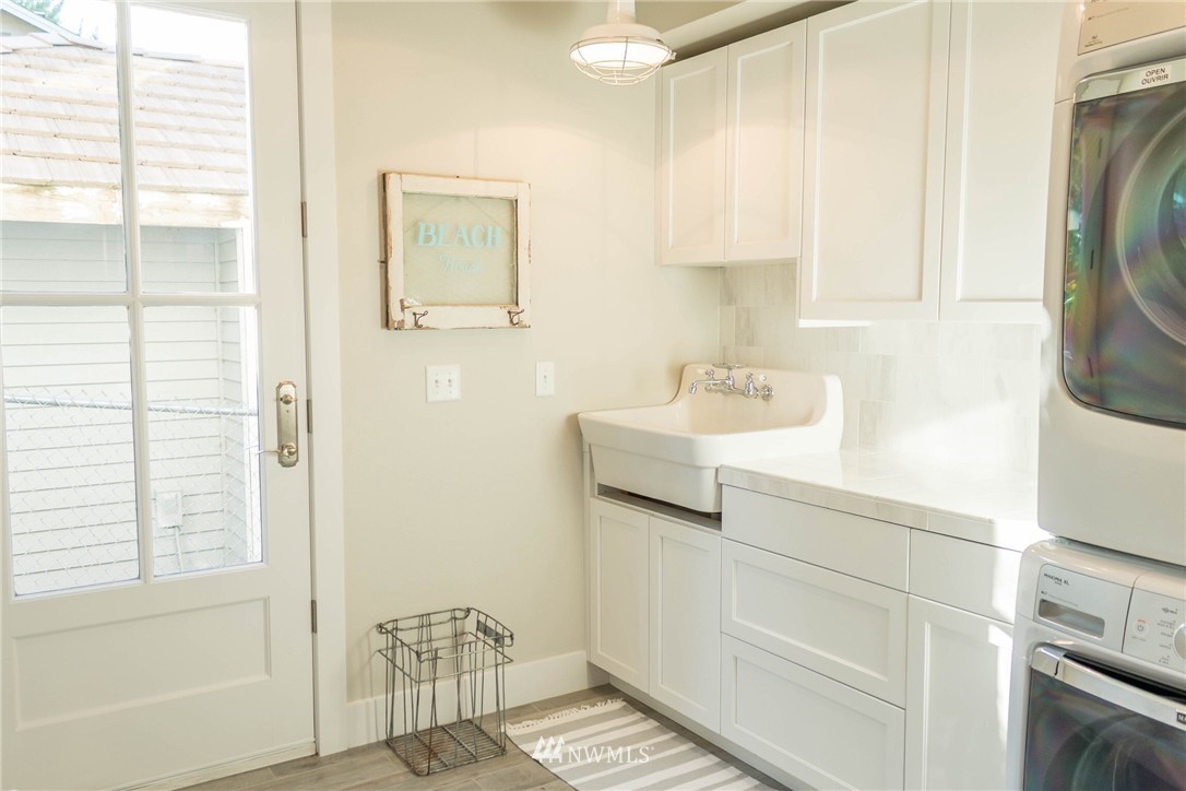 6 Minneapolis Beach Road Chelan, WA 98816 - Photo 16 of 23 Gallery Image 16