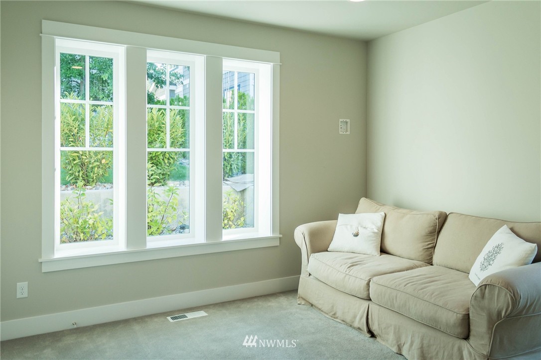 6 Minneapolis Beach Road Chelan, WA 98816 - Photo 17 of 23 Gallery Image 17