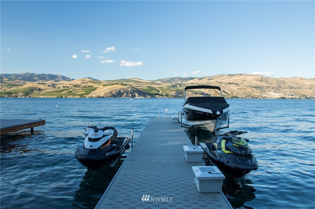6 Minneapolis Beach Road Chelan, WA 98816 - Photo 3 of 23 Gallery Image 3