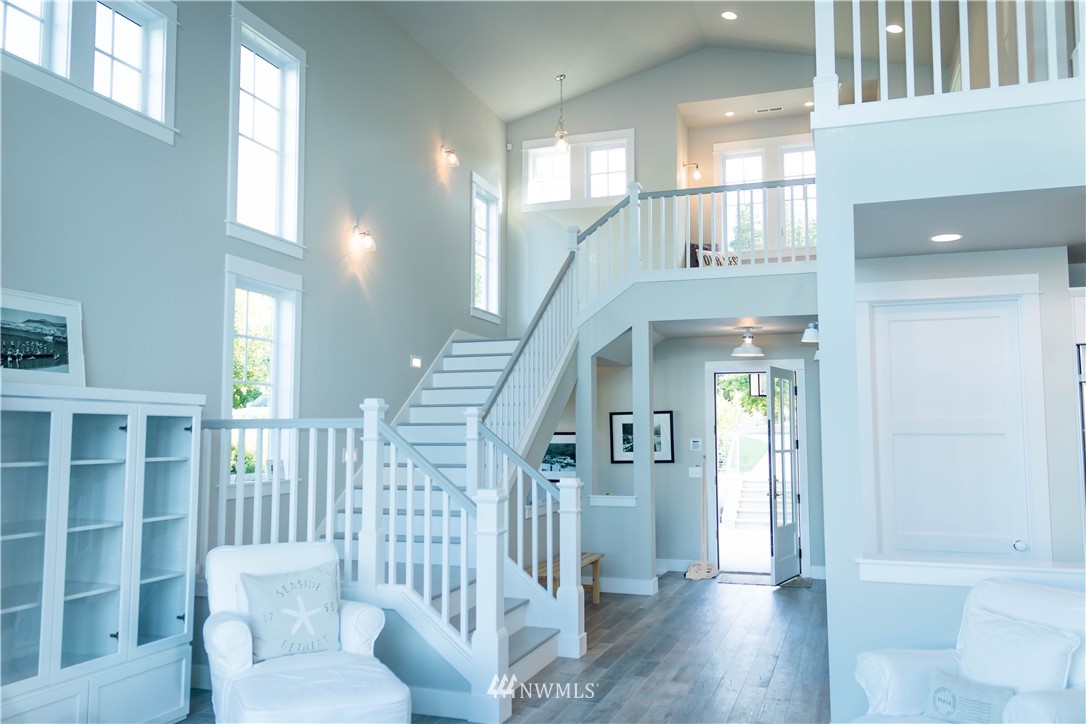 6 Minneapolis Beach Road Chelan, WA 98816 - Photo 4 of 23 Gallery Image 4