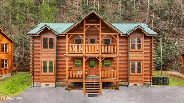 $1,400,000 | 315 Caney Creek Road, Pigeon Forge, TN 37863