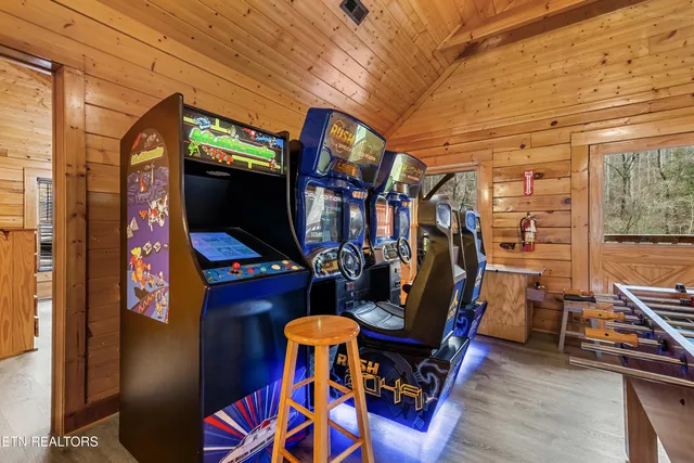 $1,400,000 | 315 Caney Creek Road, Pigeon Forge, TN 37863