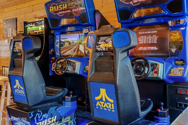 $1,400,000 | 315 Caney Creek Road, Pigeon Forge, TN 37863