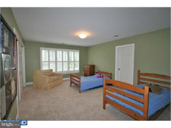 815 Caldwell Road Wayne, PA 19087 - Photo 20 of 25
