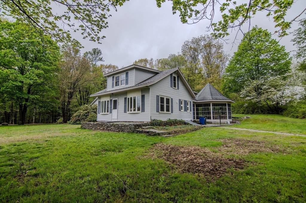 919 Chase Road Lunenburg, MA 01462 - Photo 8 of 32
